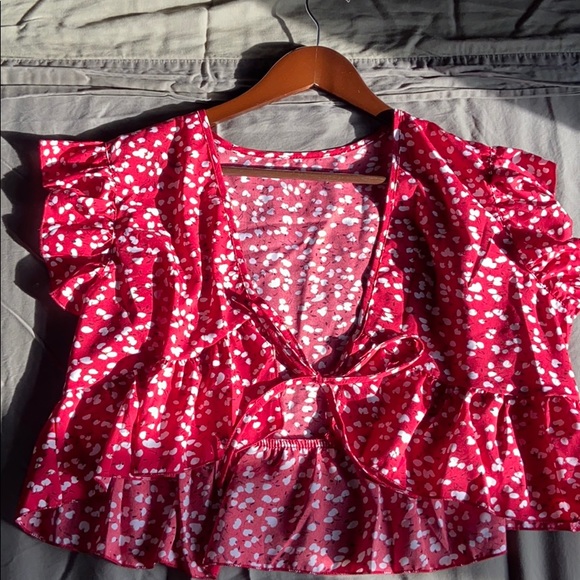 Floral Front Tie Tee - Picture 1 of 3